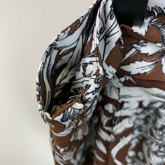 NEW Express Asymmetrical Tiered Tropical Floral Print Mini Skirt | BROWN | Sz 14 - Picture 8 of 12